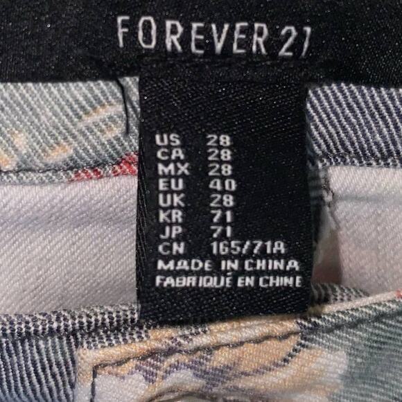 Forever 21 Floral Print Button Fly High waisted shorts with pockets size 28 - Picture 4 of 7